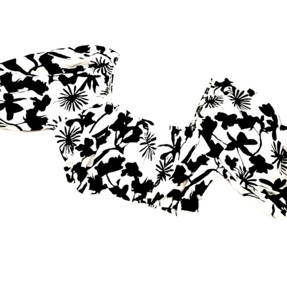CROP TOP Black and White puff sleeve floral y2k top - Picture 1 of 7